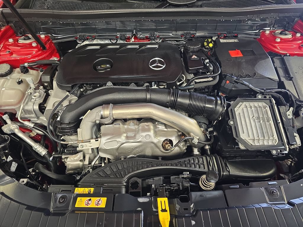 Used 2026 Mercedes-Benz GLB 250 image 33