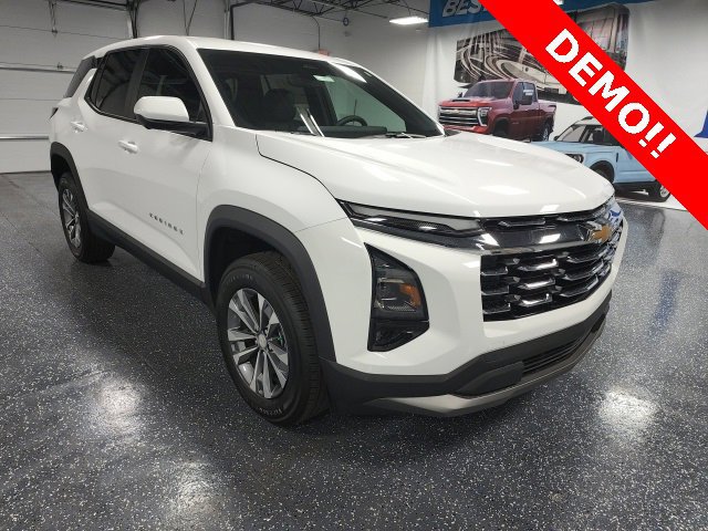 New 2026 Chevrolet Equinox LT w/ Convenience Package II image 1
