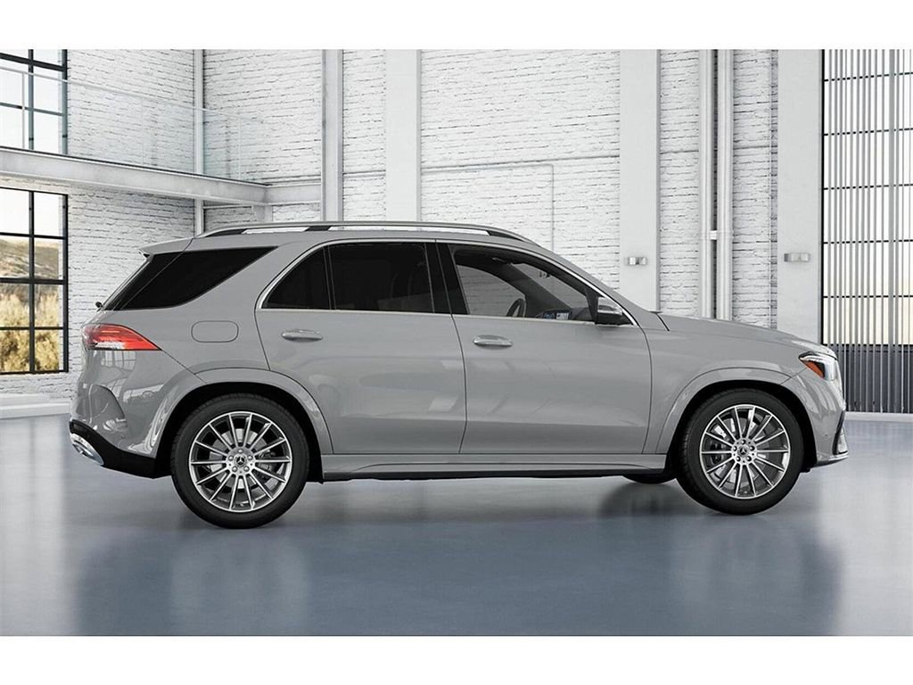New 2026 Mercedes-Benz GLE 580 4MATIC image 17