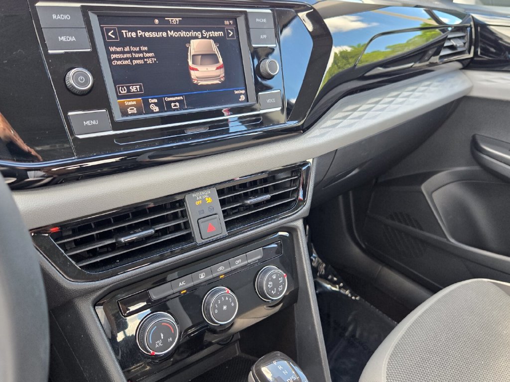 Certified 2023 Volkswagen Taos S FWD image 20