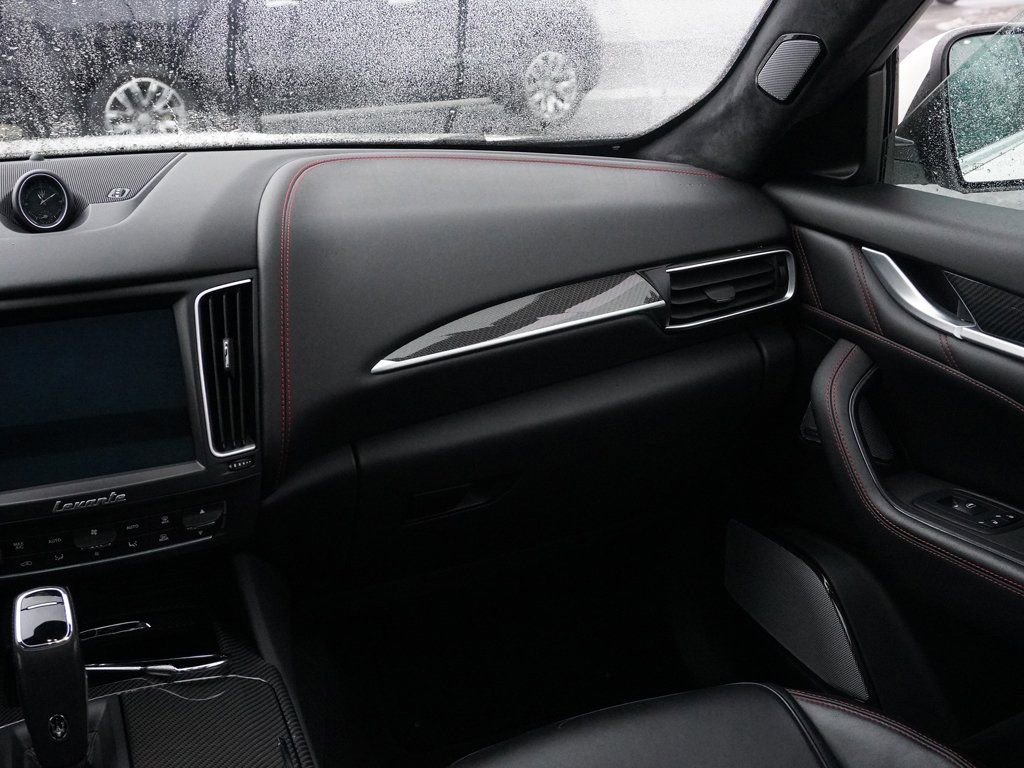 Used 2019 Maserati Levante GTS AWD/4WD image 35