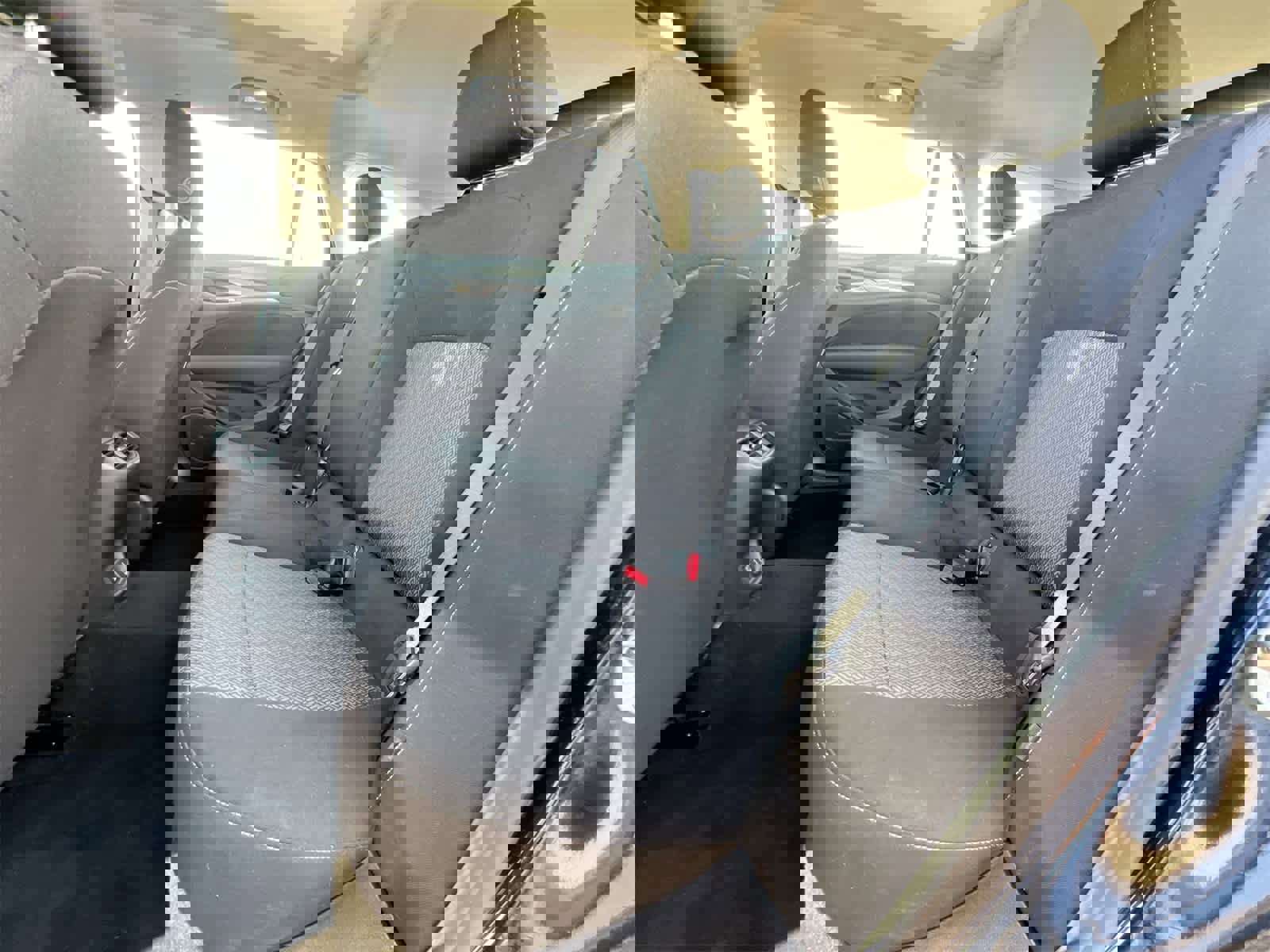 Used 2018 Buick Regal Preferred w/ Sights and Sounds Package image 19