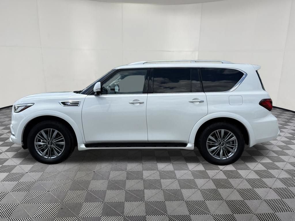 Used 2022 INFINITI QX80 Luxe w/ Cargo Package AWD/4WD image 9