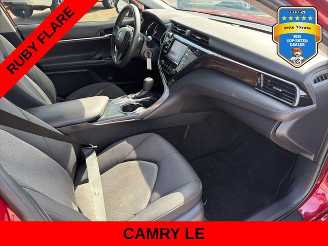 Used 2019 Toyota Camry LE image 9