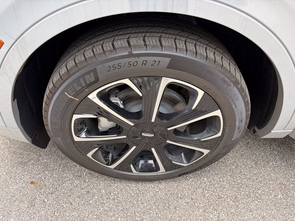New 2026 Lincoln Nautilus Reserve AWD/4WD image 49