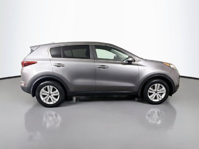 Used 2019 Kia Sportage LX AWD/4WD image 11