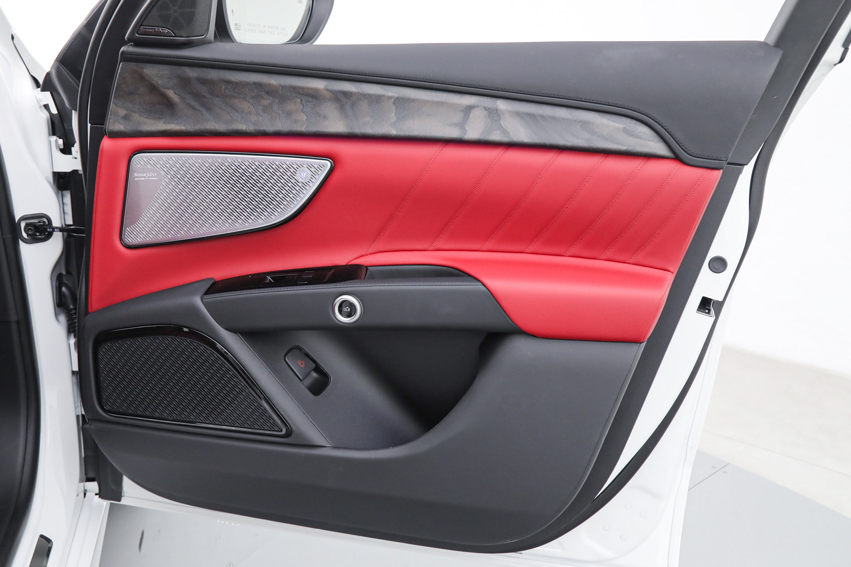 New 2026 Maserati Grecale Modena image 9