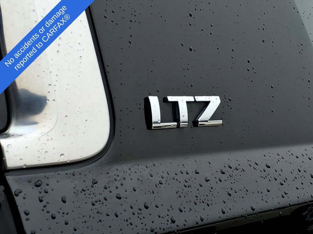 Used 2016 Chevrolet Suburban LTZ image 10