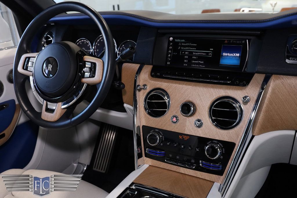 Used 2021 Rolls-Royce Cullinan image 33