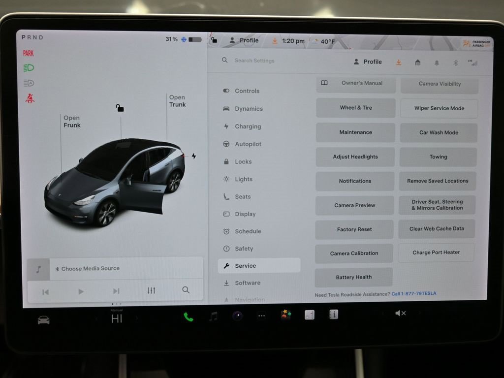 Used 2021 Tesla Model Y Long Range image 28
