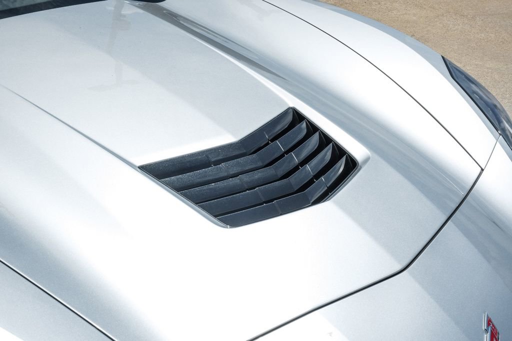 Used 2017 Chevrolet Corvette Stingray Coupe RWD image 51