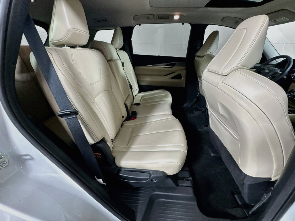 Certified 2024 INFINITI QX60 Luxe w/ Performance Audio Package FWD image 39