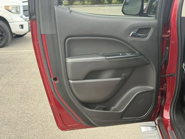 Used 2017 GMC Canyon SLT w/ Driver Alert Package AWD/4WD image 33