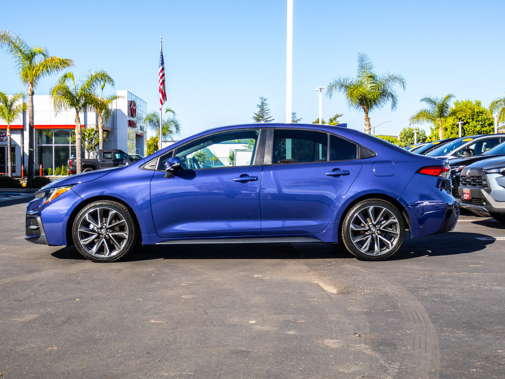 Used 2022 Toyota Corolla SE w/ Carpet Mat Package (TMS) FWD image 5