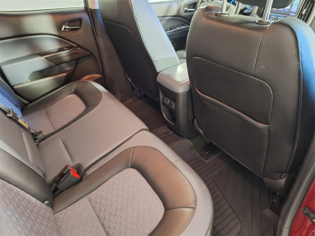 Used 2017 Chevrolet Colorado Z71 image 27