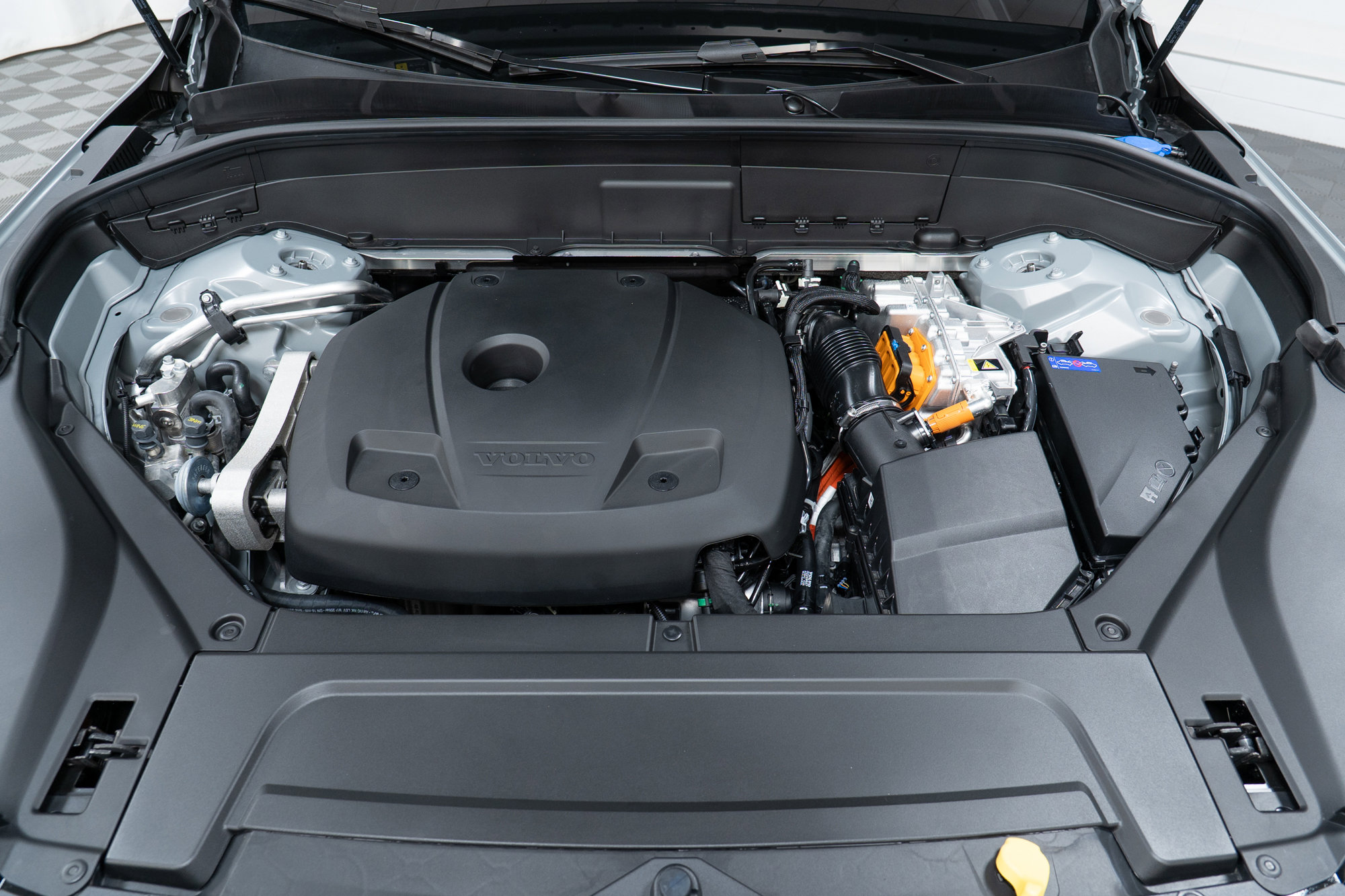 New 2026 Volvo XC90 T8 Ultra w/ Protection Package Premier image 9