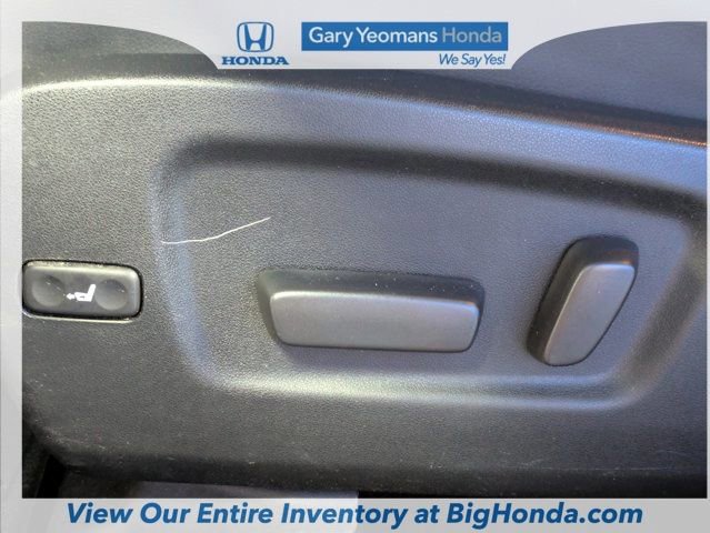 Used 2018 Toyota Highlander Limited image 24