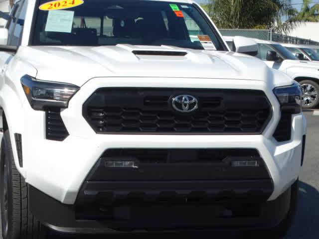 Certified 2024 Toyota Tacoma TRD Sport w/ TRD Sport Upgrade Package image 4