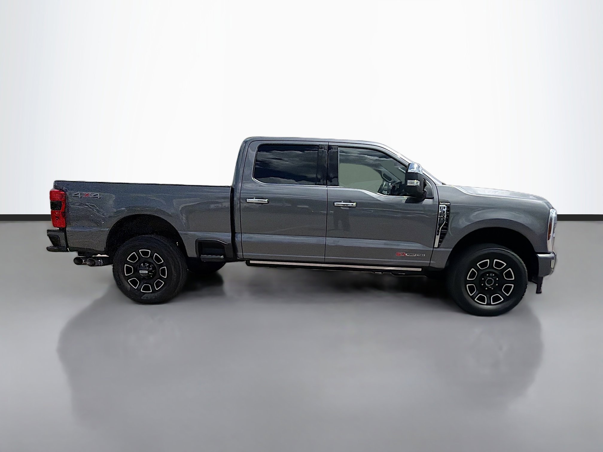 Used 2024 Ford F350 Platinum image 2