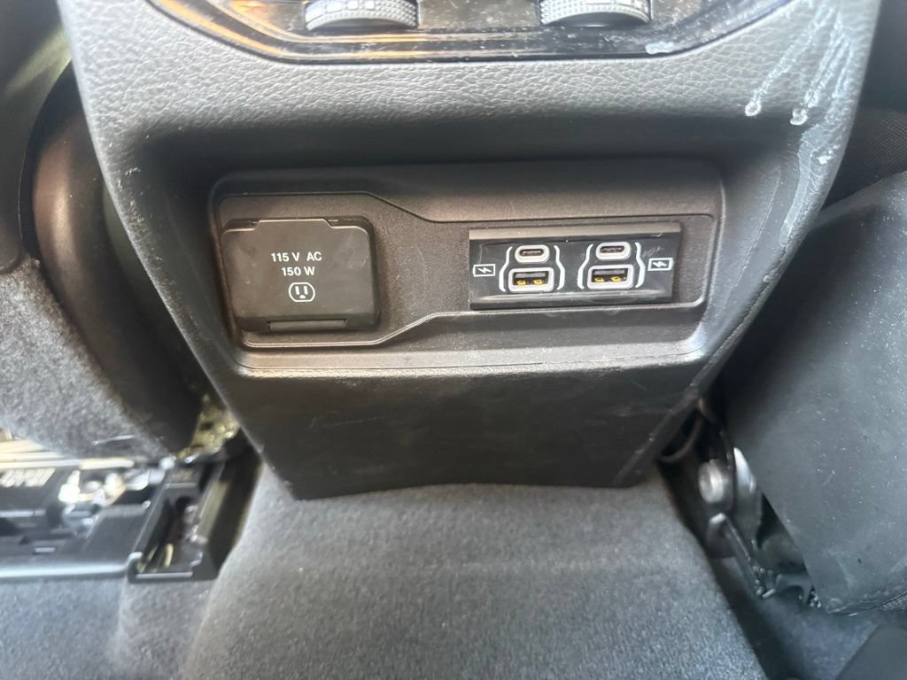 Used 2024 Jeep Grand Cherokee Altitude AWD/4WD image 33