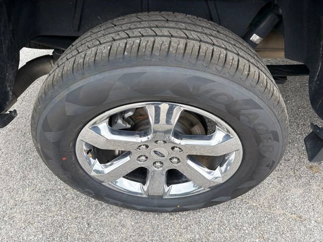 Used 2022 Ford F150 XLT w/ Equipment Group 302A High AWD/4WD image 16