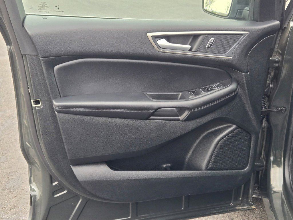 Used 2023 Ford Edge SEL w/ Convenience Package AWD/4WD image 20