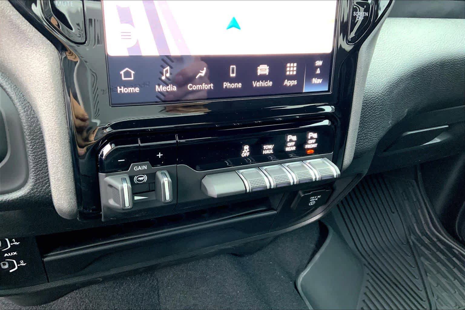 New 2026 RAM 2500 Warlock AWD/4WD image 15