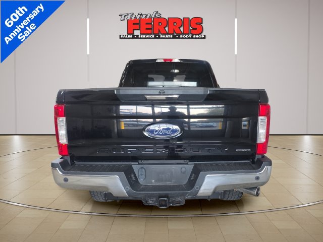 Used 2017 Ford F250 XLT w/ XLT Premium Package AWD/4WD image 4