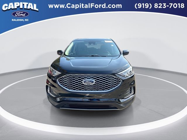 Certified 2024 Ford Edge SEL w/ Convenience Package image 3