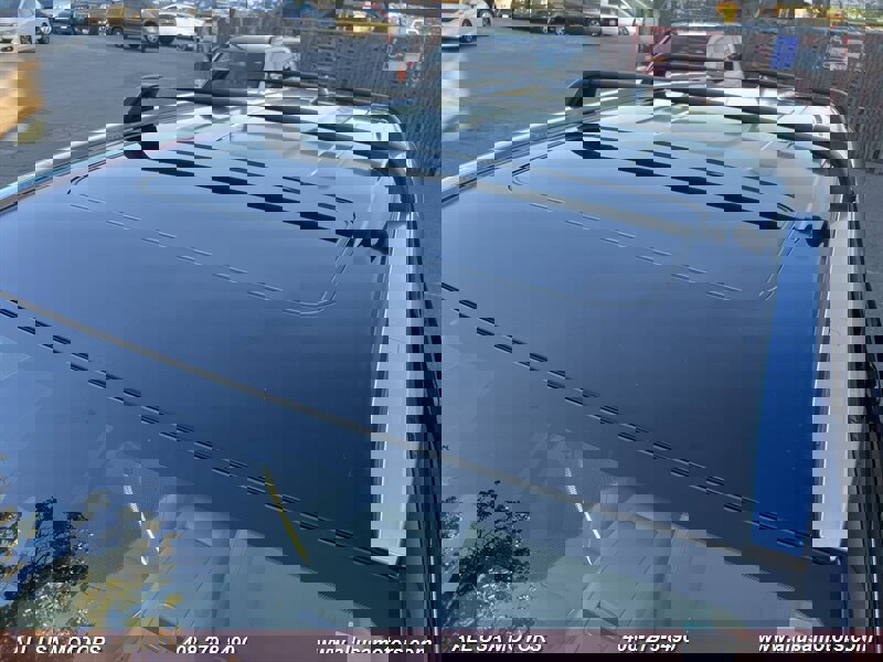 Used 2017 Toyota Highlander Limited image 12