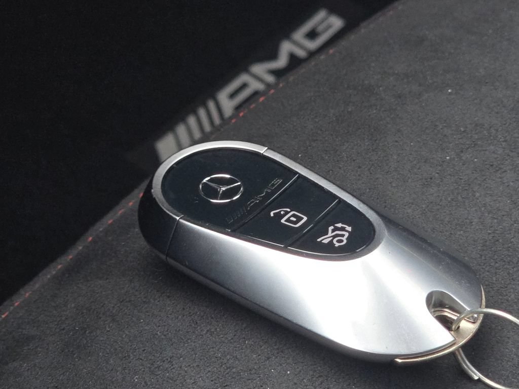 Used 2026 Mercedes-Benz C 43 AMG 4MATIC Sedan image 38