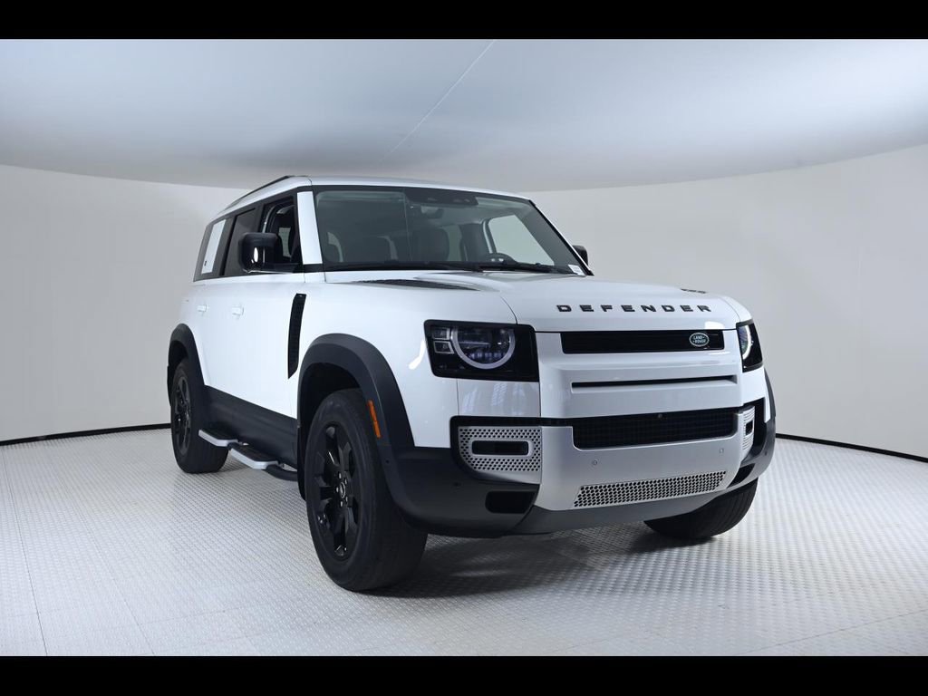 Used 2023 Land Rover Defender 110 S image 7