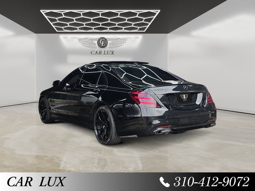 Used 2019 Mercedes-Benz S 560 Sedan image 3