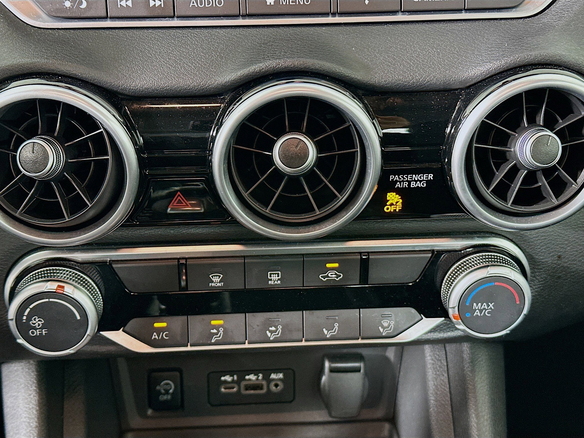 Used 2024 Nissan Sentra SV image 22