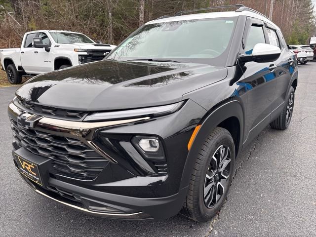 Used 2024 Chevrolet TrailBlazer ACTIV w/ Driver Confidence Package AWD/4WD image 9