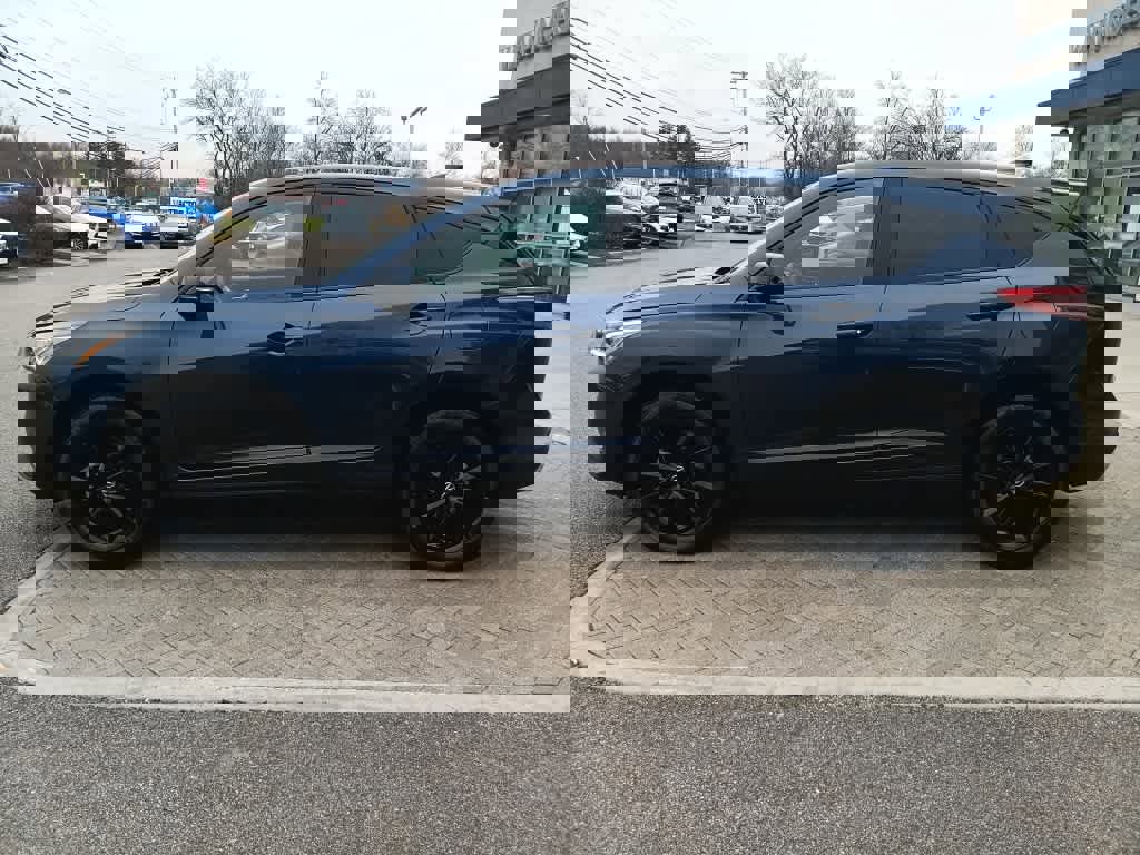 Used 2025 Acura RDX SH-AWD image 3