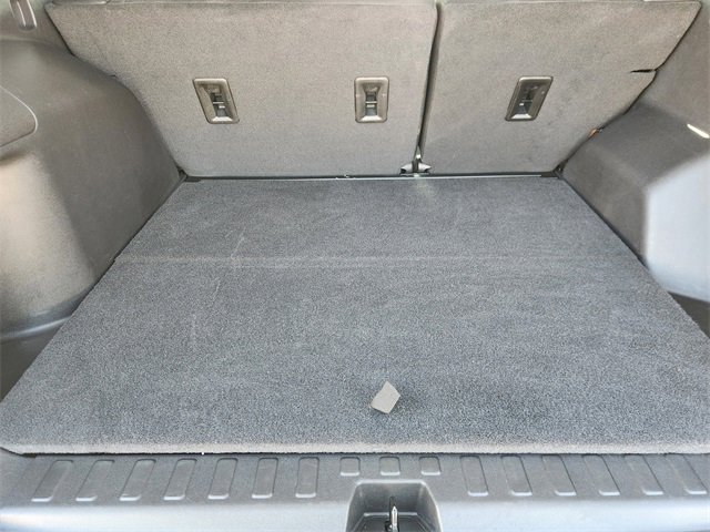 Used 2023 Chevrolet Equinox LT image 32