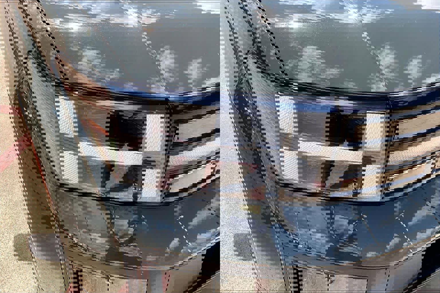 Used 2024 Hyundai Santa Fe Limited image 27