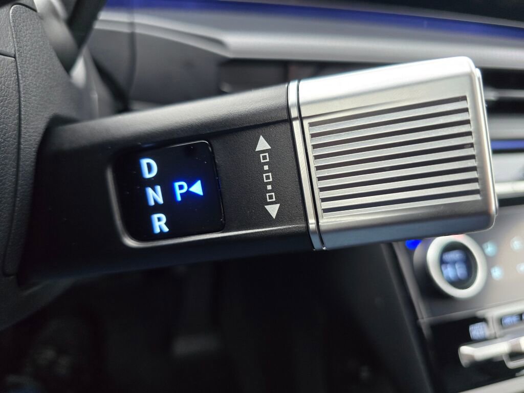 Used 2025 Hyundai Santa Fe Calligraphy image 28