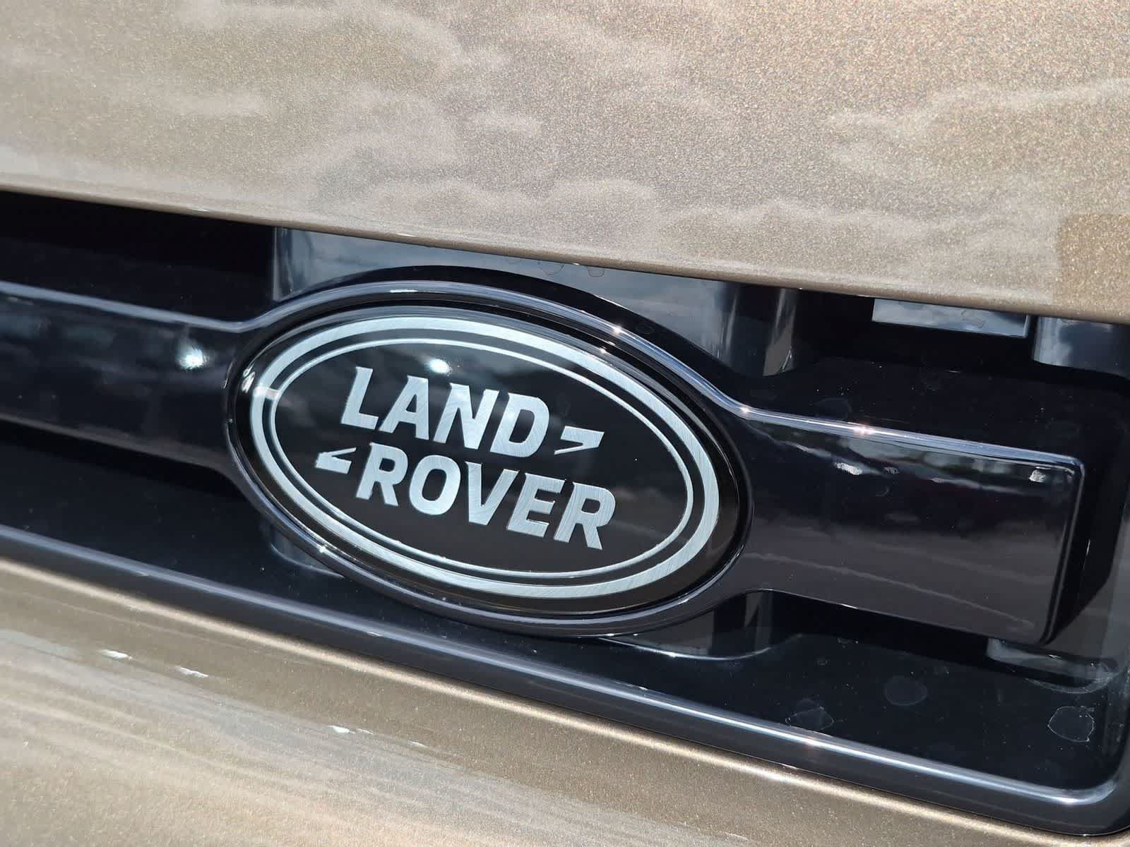 New 2026 Land Rover Defender 110 S AWD/4WD image 11