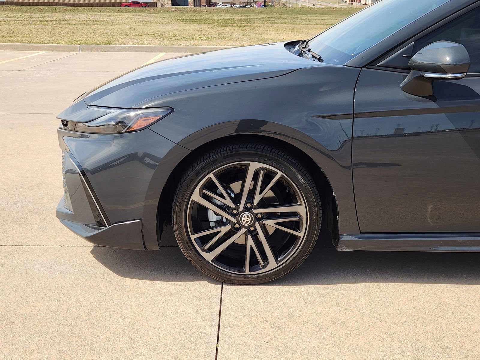 Used 2025 Toyota Camry XSE w/ Premium Package image 9