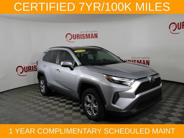 Used 2024 Toyota RAV4 XLE FWD image 12