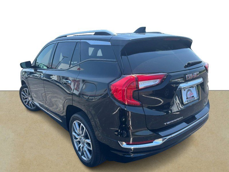 Used 2023 GMC Terrain Denali AWD/4WD image 5