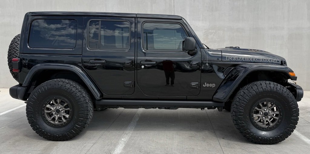 Used 2023 Jeep Wrangler Unlimited Rubicon 392 image 3