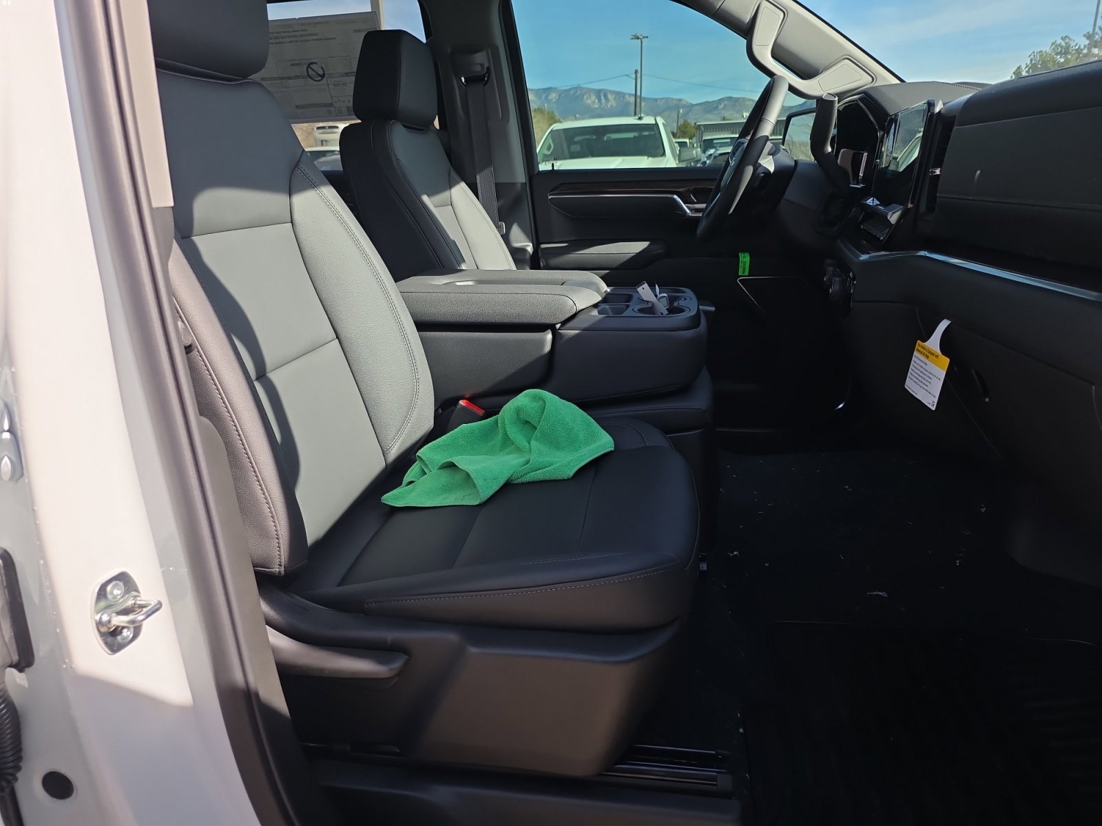 New 2026 Chevrolet Silverado 1500 LT w/ All Star Edition Plus image 25