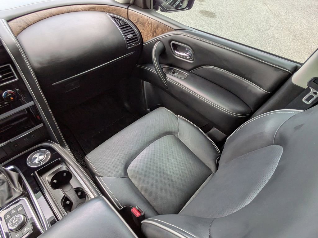 Used 2023 INFINITI QX80 Premium Select w/ All-Season Package RWD image 18