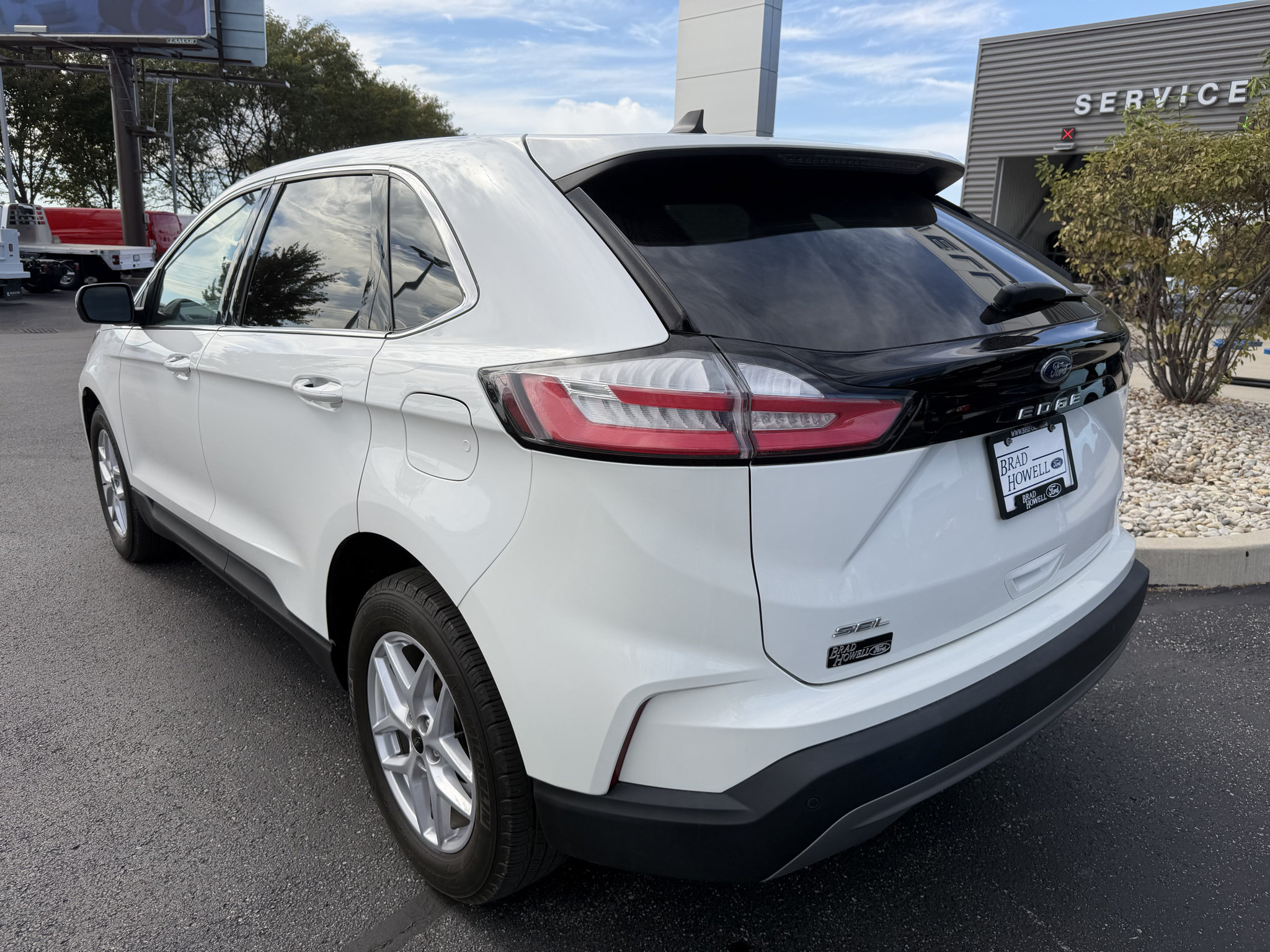Used 2023 Ford Edge SEL w/ Convenience Package AWD/4WD image 22