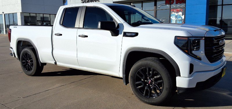 Used 2024 GMC Sierra 1500 Pro w/ Graphite Edition image 2