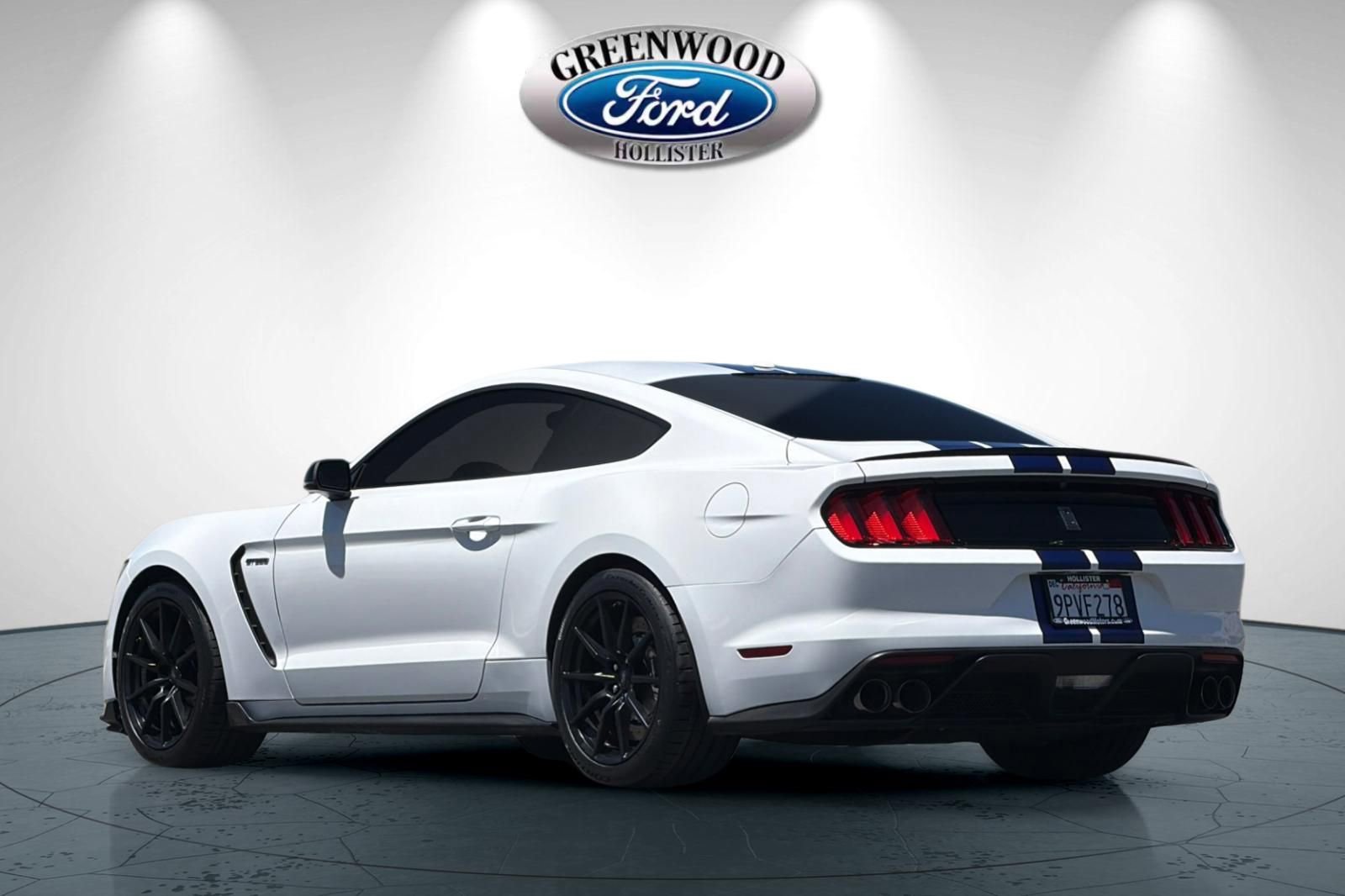 Used 2016 Ford Mustang Shelby GT350 w/ Technology Package RWD image 6