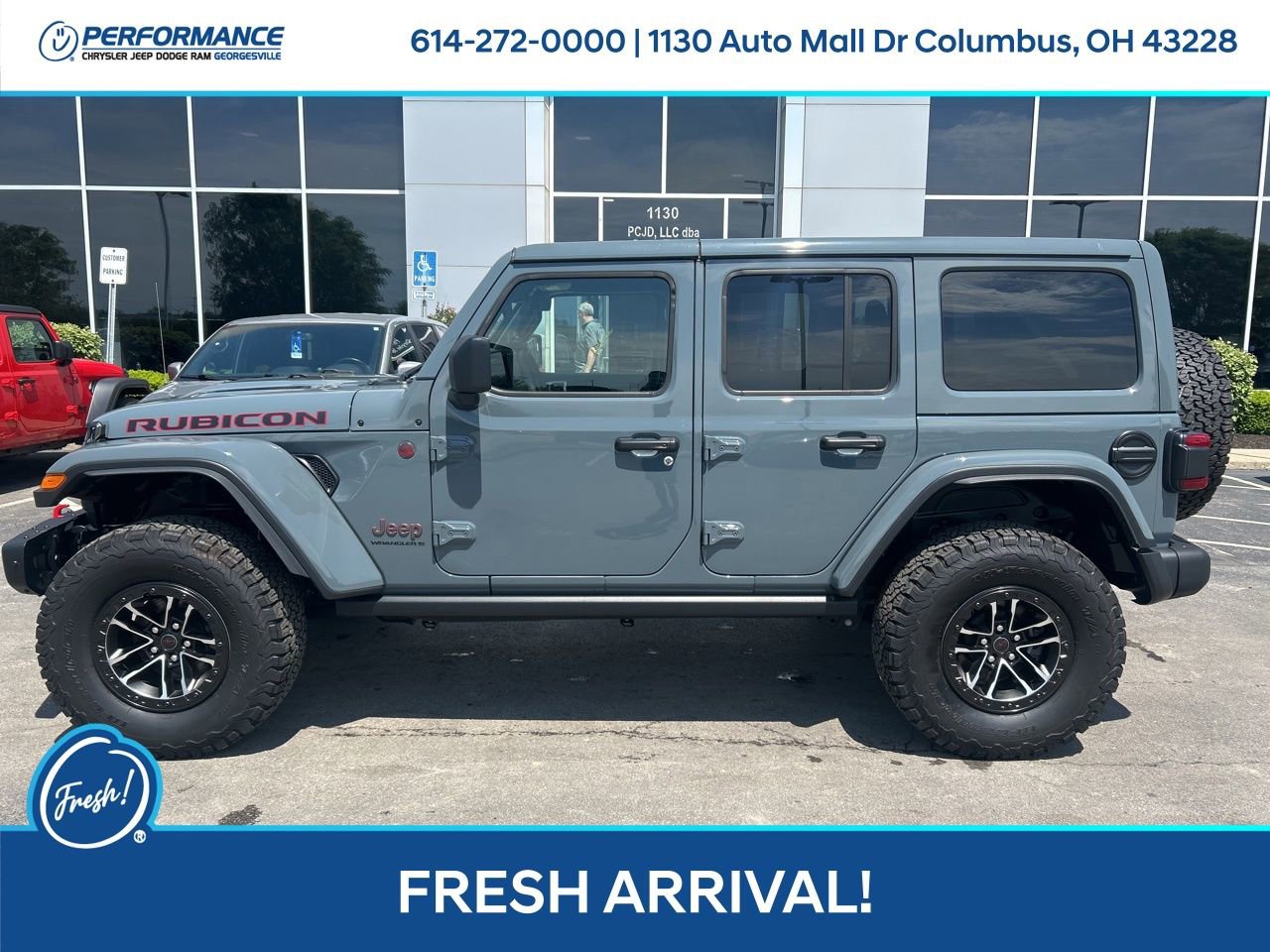 Used 2025 Jeep Wrangler Unlimited Rubicon AWD/4WD image 7